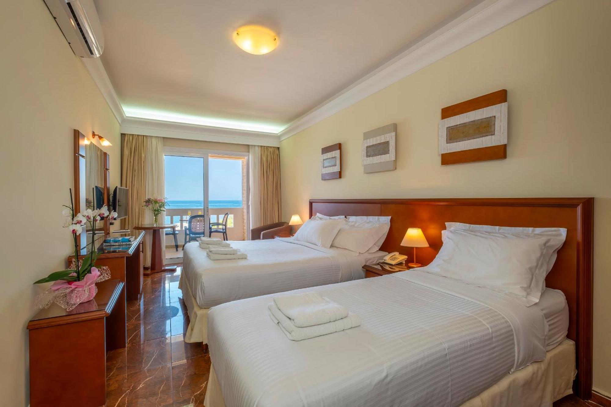 Porto Alegre Hotel Kalamaki Buitenkant foto