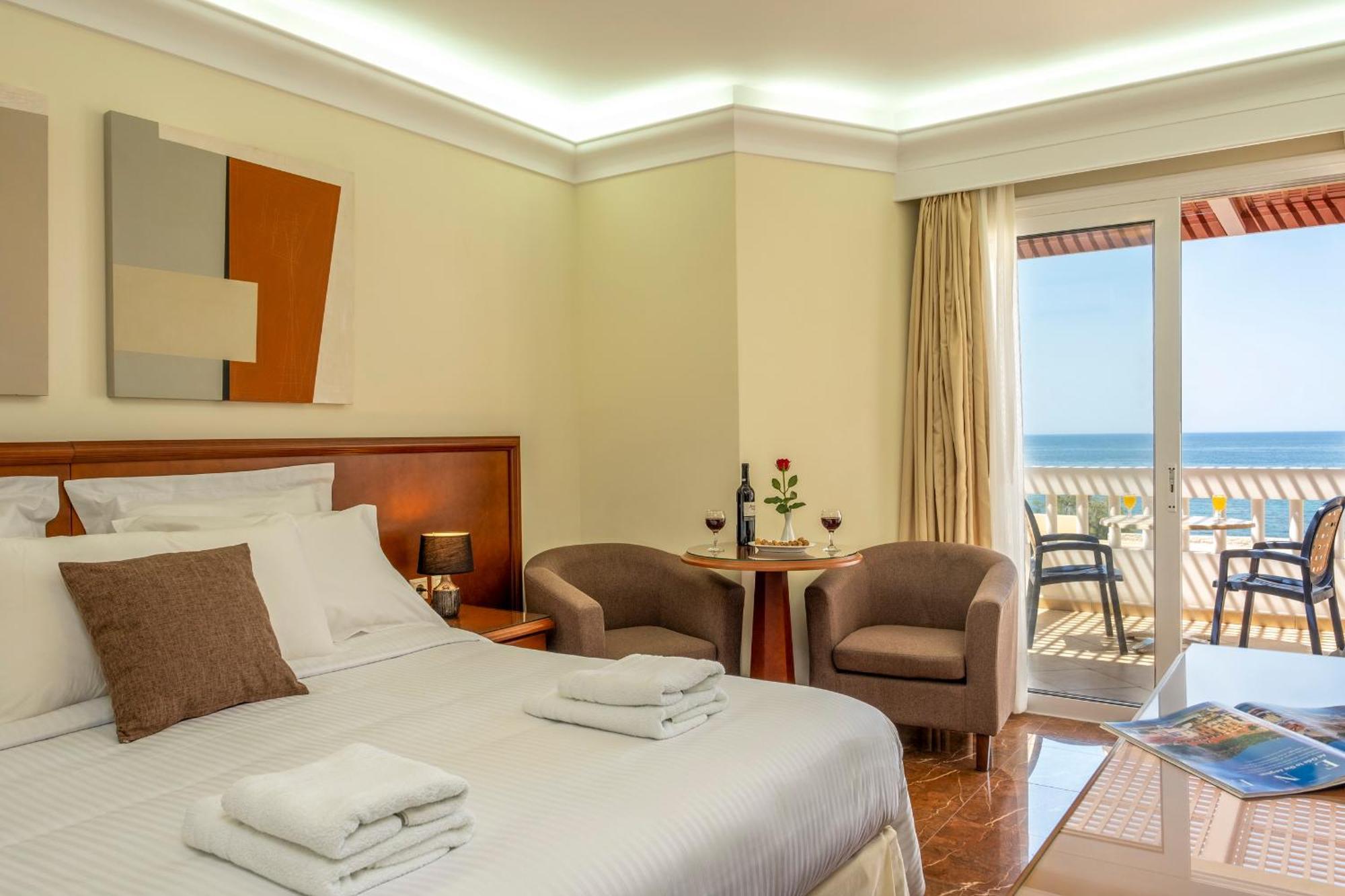 Porto Alegre Hotel Kalamaki Buitenkant foto