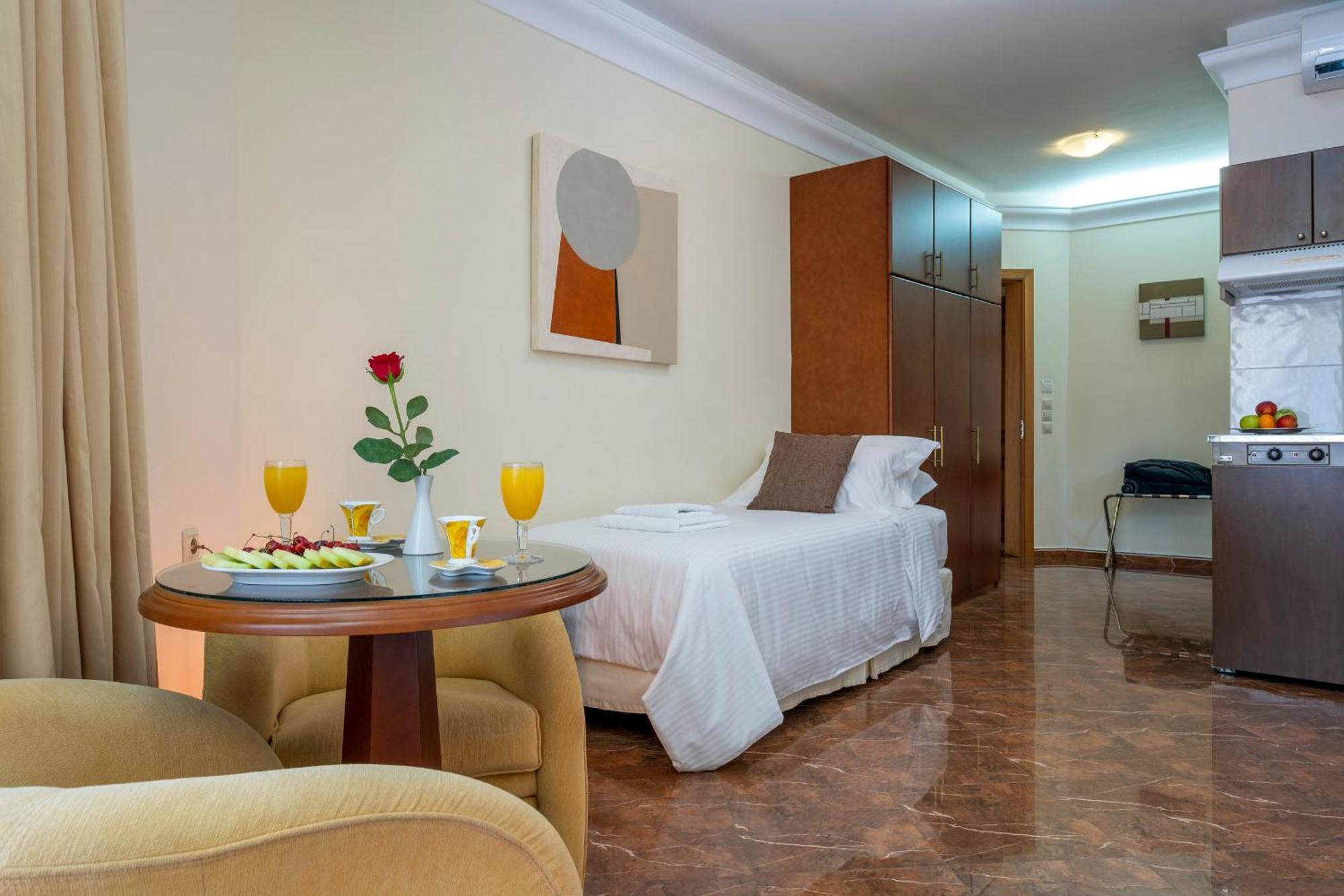Porto Alegre Hotel Kalamaki Buitenkant foto