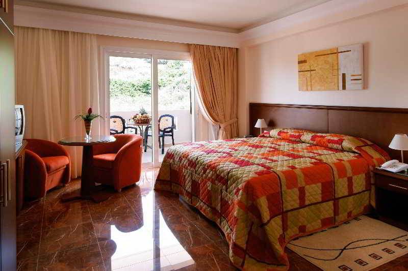 Porto Alegre Hotel Kalamaki Buitenkant foto